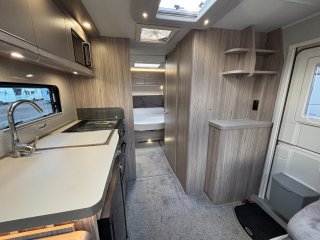 /photos/5848/067c6f5a-38d4-4b5f-bbdd-7a2d3f38b424_i320x240.jpg