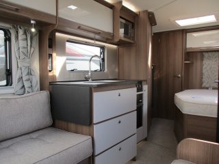 /photos/5848/133e21f6-6443-28ec-03f5-d28f56d4ab4e_i320x240.jpg