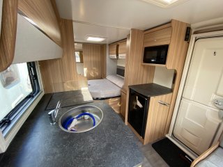 /photos/5848/1dc1b002-3d7a-5ba7-81cd-56b83f0f81ae_i320x240.jpg
