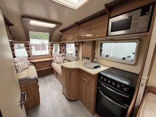/photos/5848/3a0782c9-176e-95c0-5b1e-b84f38e24646_i320x240.jpg