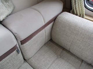 /photos/5848/3c3d7d20-cd2f-563b-cdcc-3617e329450b_i320x240.jpg