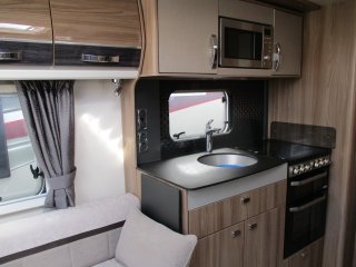/photos/5848/41dffa7f-b439-6bf6-23ca-f10716b0b8ac_i320x240.jpg