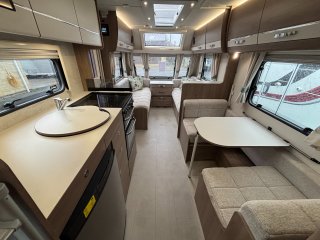 /photos/5848/611ed1c7-5d16-e27d-ec3d-ae229203a50d_i320x240.jpg