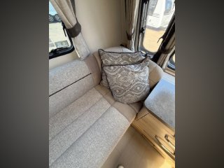 /photos/5848/636f4dd6-03e3-0a53-3219-a070115cd24d_i320x240.jpg