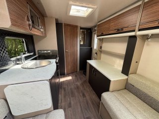 /photos/5848/704f1591-5b3d-9731-2531-722aec24cb46_i320x240.jpg