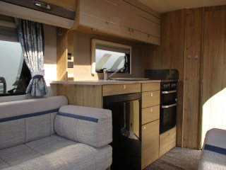 /photos/5848/77b4f8bf-45d7-9374-169f-cc2b1631ef83_i320x240.jpg