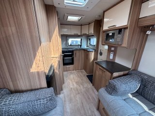 /photos/5848/78a62d8c-4ef2-2fd3-1a68-a7da4ed0f8c0_i320x240.jpg