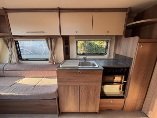 /photos/5848/7de96093-5fa2-cd65-c7c2-4a47861a7614_i320x240.jpg