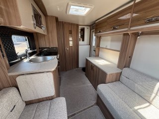 /photos/5848/8b57f4af-bc74-7415-33ac-9a0e5fae631e_i320x240.jpg