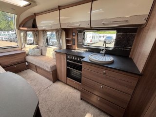 /photos/5848/9e3a78ab-6bb7-16aa-8cb5-2916078fbb7d_i320x240.jpg
