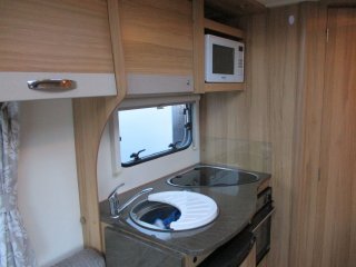 /photos/5848/a3e1b0c9-0799-04e0-6cb3-b2242e68f2d4_i320x240.jpg