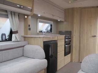 /photos/5848/b90d7f22-9f1d-24e9-ea9b-8059c7f5c629_i320x240.jpg