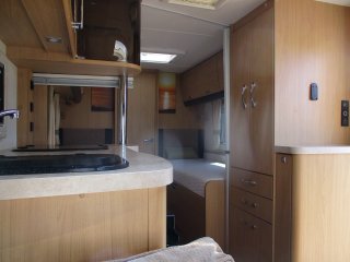/photos/5848/e2f70a20-a5a7-892b-64af-265f15c2524f_i320x240.jpg