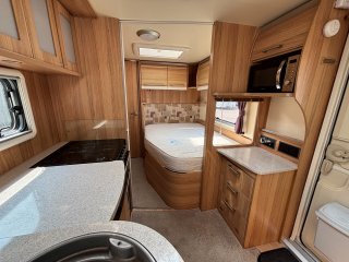/photos/5848/e40f5c5f-d6bb-0bad-8616-d53b4a339efc_i320x240.jpg