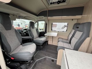 /photos/5848/e946e566-c57e-619a-cf65-3c4e12a46ec3_i320x240.jpg