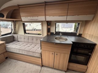 /photos/5848/f2bb897d-096c-8e94-9951-4f586a25c99a_i320x240.jpg
